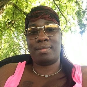 Meet your Posher, Davonya